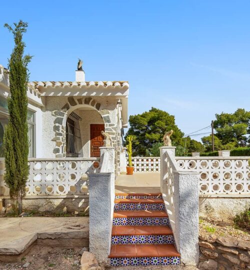 3 bedroom House in Los Altos
