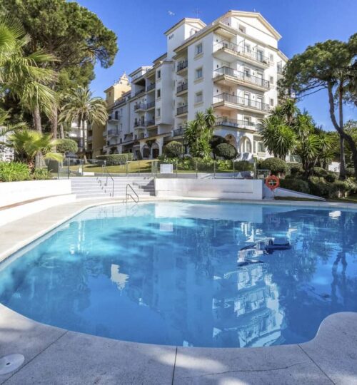 2 bedroom Apartment in Puerto Banús