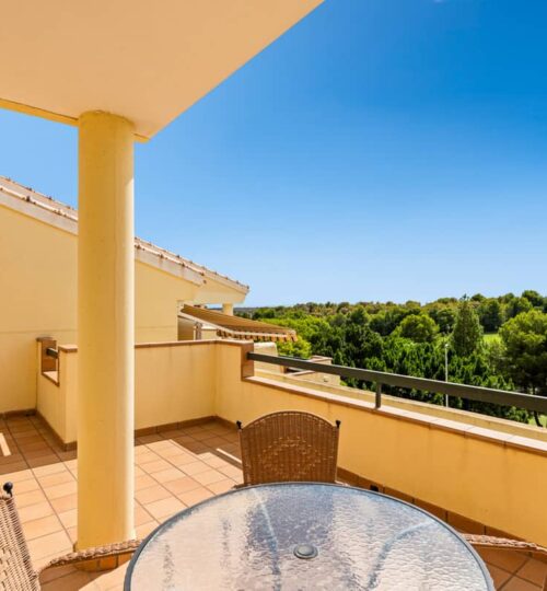 2 Bedrooms Apartment in Costa Blanca
